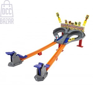 Hot Wheels CDL49 Super Speed Blastway Track Set