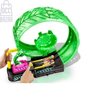 Hot Wheels HBN02 Monster Trucks Glow In the Dark Epic Loop Challenge Playset