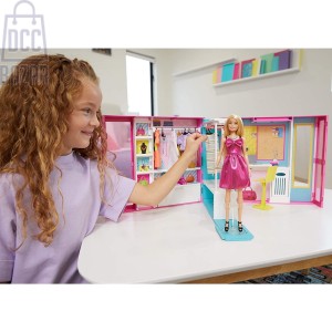 Barbie GBK10 Dream Closet with Doll